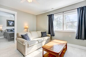 House (1 Bedroom) | Living area | TV - Charming Alger Retreat ~ 2 Mi to Skidway Lake (Alger)