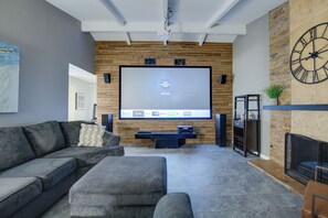 Casa (2 Bedrooms) | Interior