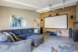 Casa (2 Bedrooms) | Interior