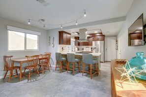 Casa (2 Bedrooms) | Interior