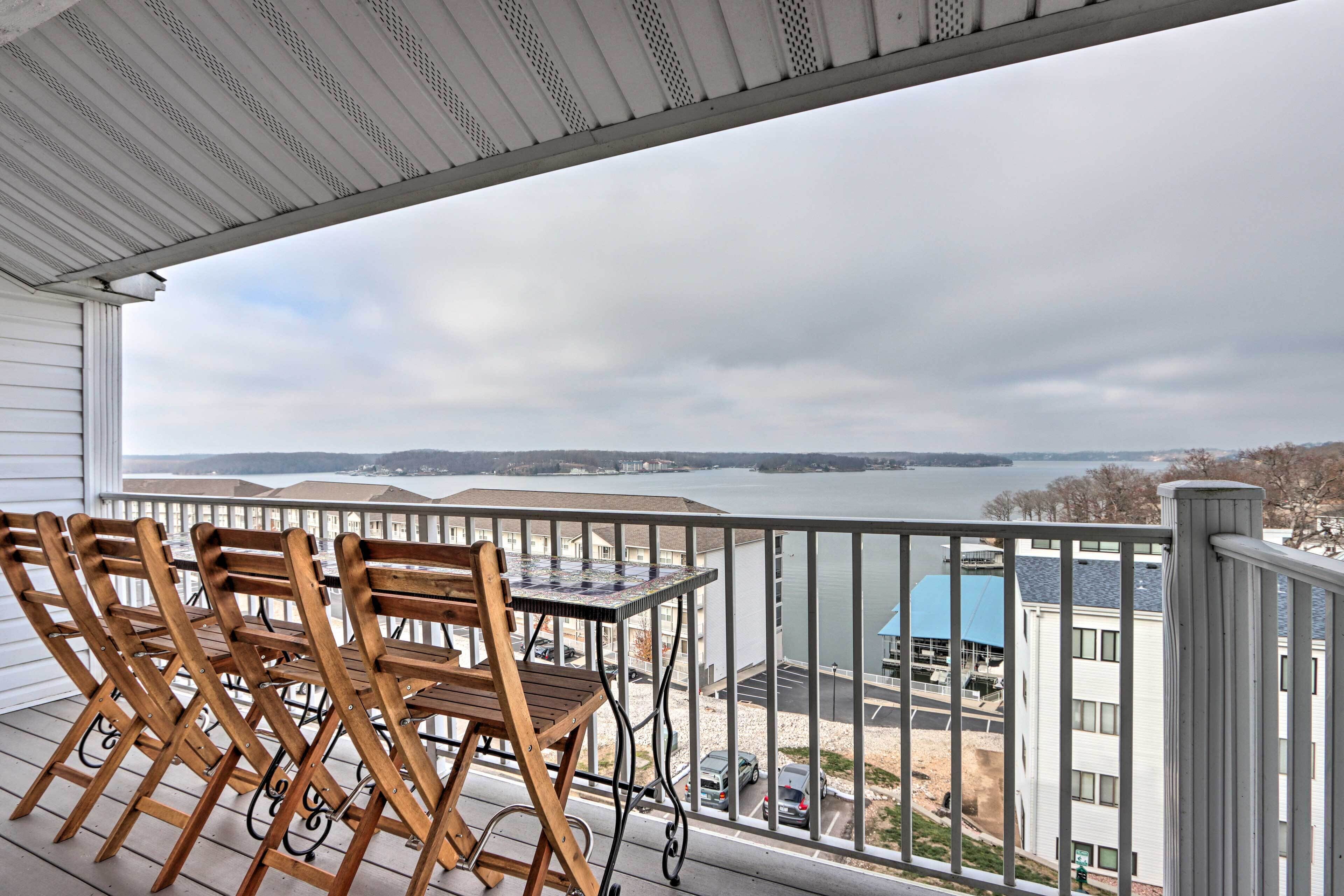 Apartment (3 Bedrooms) | Front of property