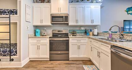Dauphin Island Retreat: 2 Blocks to Beach!