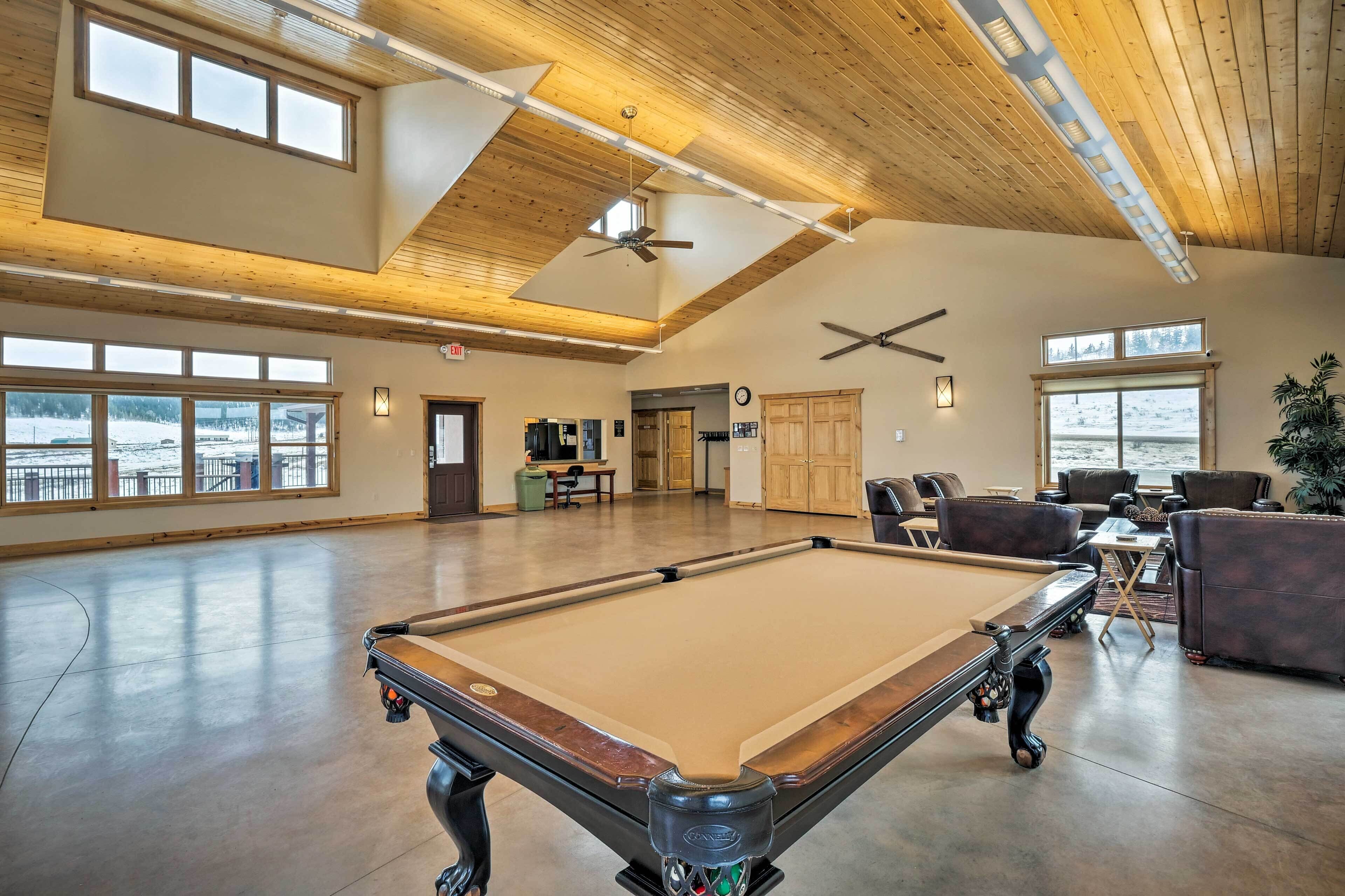 Como Retreat w/ Mountain Views: Near Hiking Trails