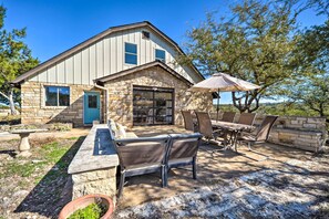 House (4 Bedrooms) | Interior - Spicewood Vacation Rental w/ Infinity Pool! (Spicewood)