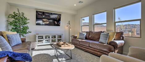 House (4 Bedrooms) | Front of property