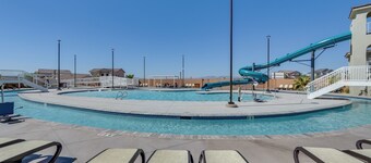 Hike & Golf: Washington Home w/ Hot Tub Access