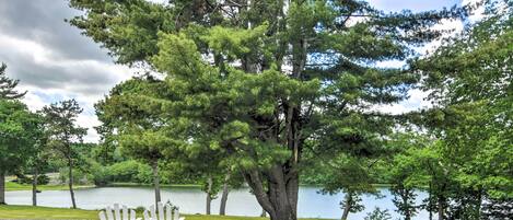 House (2 Bedrooms) | Property grounds