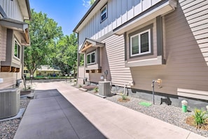 Apartment (3 Bedrooms) | Interior - 1 Mi to Downtown Loveland: Cozy Getaway! (Loveland)