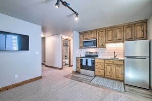 Apartment (3 Bedrooms) | Interior - 1 Mi to Downtown Loveland: Cozy Getaway! (Loveland)