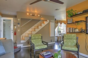 Interior - Unique Long Beach House w/ Patio, Grill & Balcony (Long Beach)