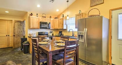 The Bunkhouse at Rolling Meadows Ranch w/ Grill!