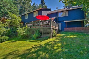 House (4 Bedrooms) | Interior - Beautiful Wine Country Home w/ Hot Tub & Lake View (Woodinville)