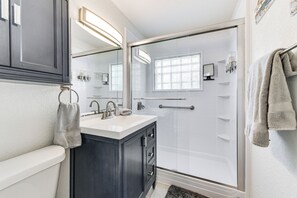 Interior - 8 Mi to Charlotte Sports Park: Home w/ Gulf Access (Port Charlotte)