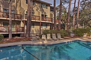 Villa (2 Bedrooms) | Interior - Walk to Beach: Villa w/ Balcony in Hilton Head! (Hilton Head Island)