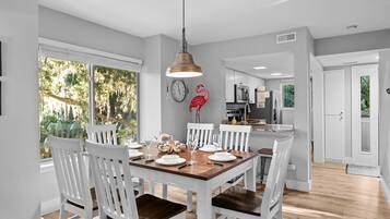 Villa (2 Bedrooms) | Interior