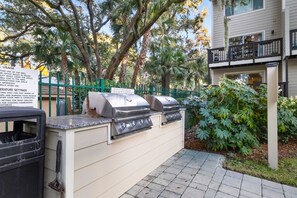 Villa (2 Bedrooms) | Interior - Walk to Beach: Villa w/ Balcony in Hilton Head! (Hilton Head Island)