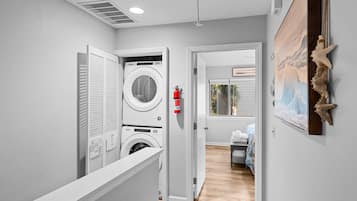 Villa (2 Bedrooms) | Interior