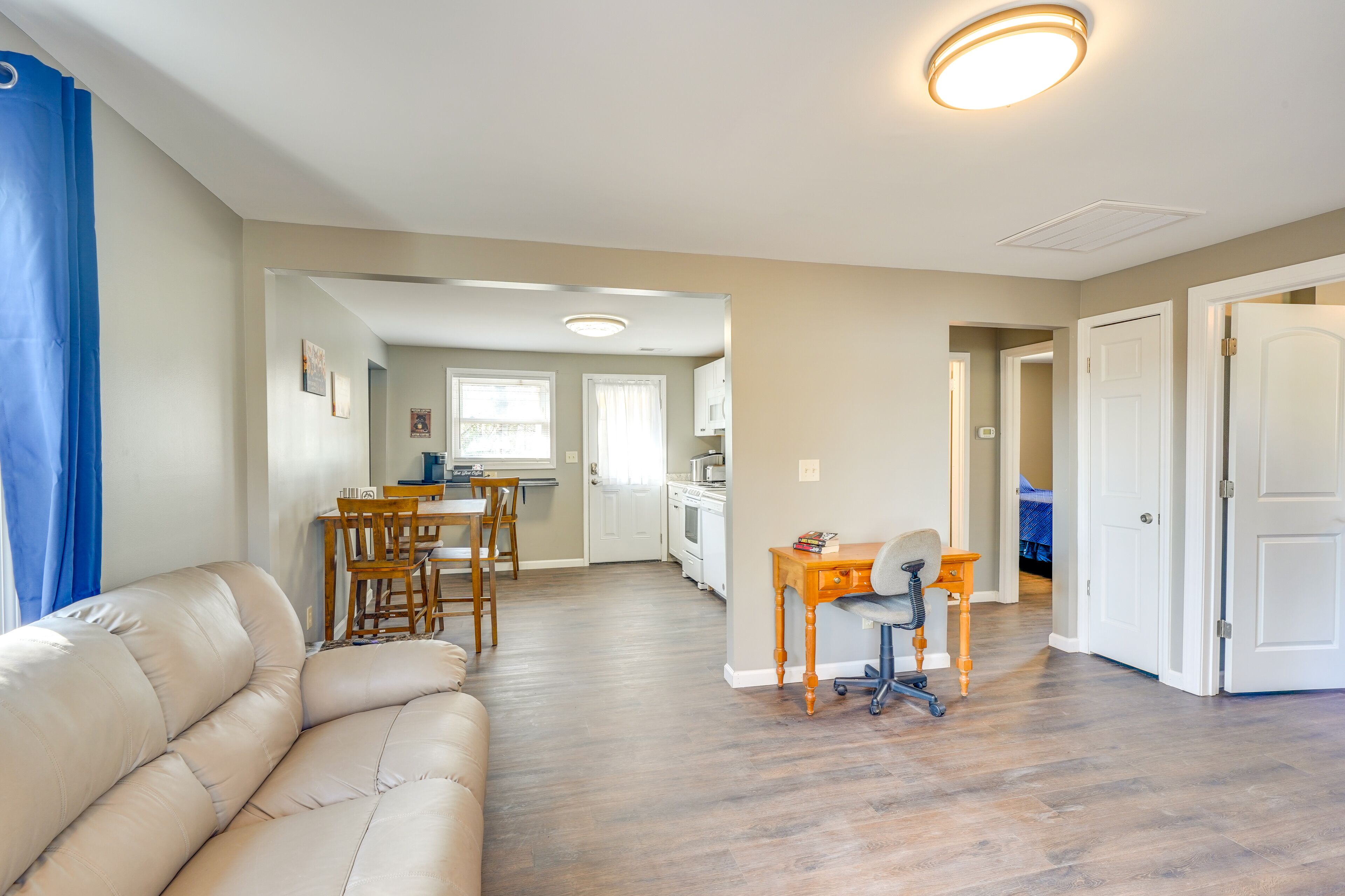 Quaint Greensboro Vacation Rental w/ Yard