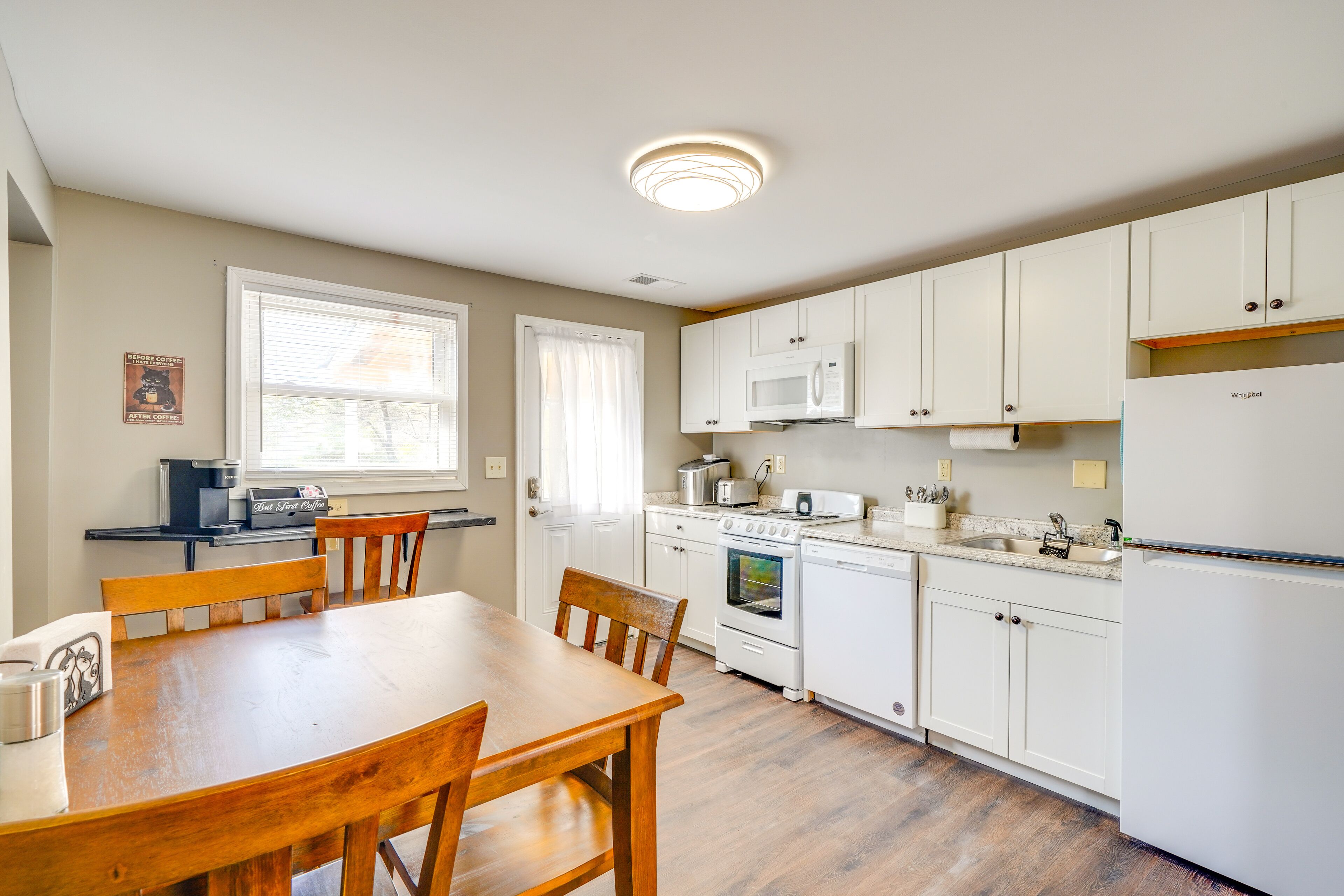 Quaint Greensboro Vacation Rental w/ Yard