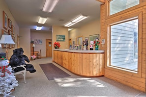Apartment (3 Bedrooms) | Interior - 4 Mi to Natl Park: Mtn-view Gatlinburg Retreat! (Gatlinburg)