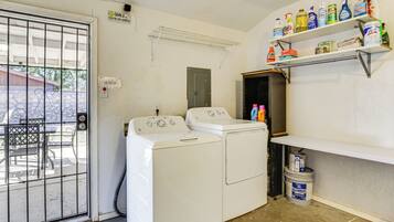 Casa (3 Bedrooms) | Parte interna