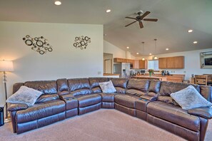 單棟房屋 (3 Bedrooms) | 內部