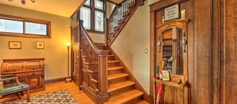 Pet-friendly Sheboygan Home, 1 Mi to Lake Michigan