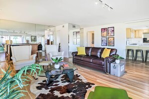 Apartment (3 Bedrooms) | Interior - Mtn-view Balcony + Pool Access: Palm Springs Gem (Palm Springs)