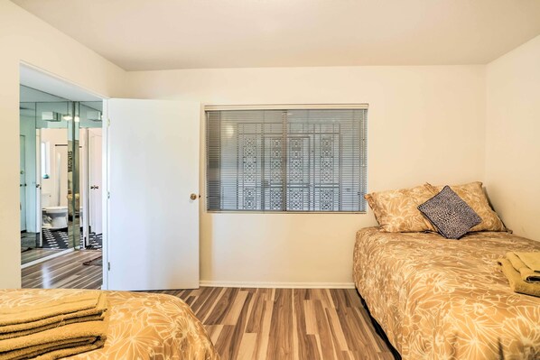 Apartment (3 Bedrooms) | Interior - Mtn-view Balcony + Pool Access: Palm Springs Gem (Palm Springs)