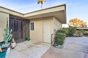 Apartment (3 Bedrooms) | Interior - Mtn-view Balcony + Pool Access: Palm Springs Gem (Palm Springs)