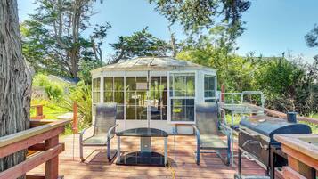 อพาร์ทเมนท์ (2 Bedrooms) | ด้านหน้าที่พัก