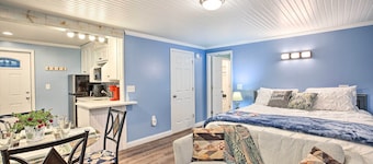 Updated Williamstown Apartment With Kitchen!