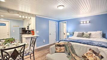 Apartment (1 Bedroom) | Interior