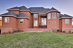 House (5 Bedrooms) | Front of property