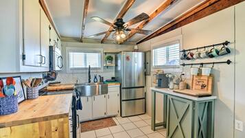 Cottage (2 Bedrooms) | Interior