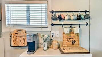 Cottage (2 Bedrooms) | Interior