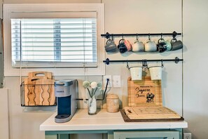 Cottage (2 Bedrooms) | Interior - Pet-friendly Surfside Beach Gem - Walk to Beach (Freeport)