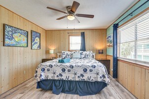 Cottage (2 Bedrooms) | Interior