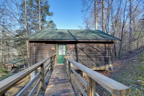 House (0 Bedroom) | Interior - 'gone Hiking' Bryson City Cabin w/ Hot Tub & Grill (Bryson City)