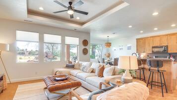 Casa (3 Bedrooms) | Interior