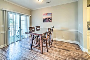 Apartment (1 Bedroom) | Interior - Steps to Pool: Myrtle Beach Vacation Rental! (Myrtle Beach)