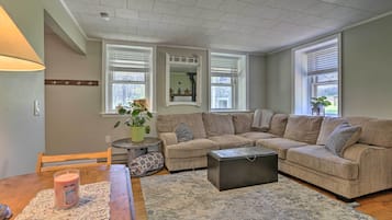 Cottage (2 Bedrooms) | Interior