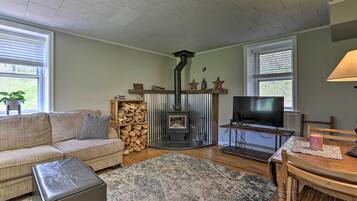 Cottage (2 Bedrooms) | Interior