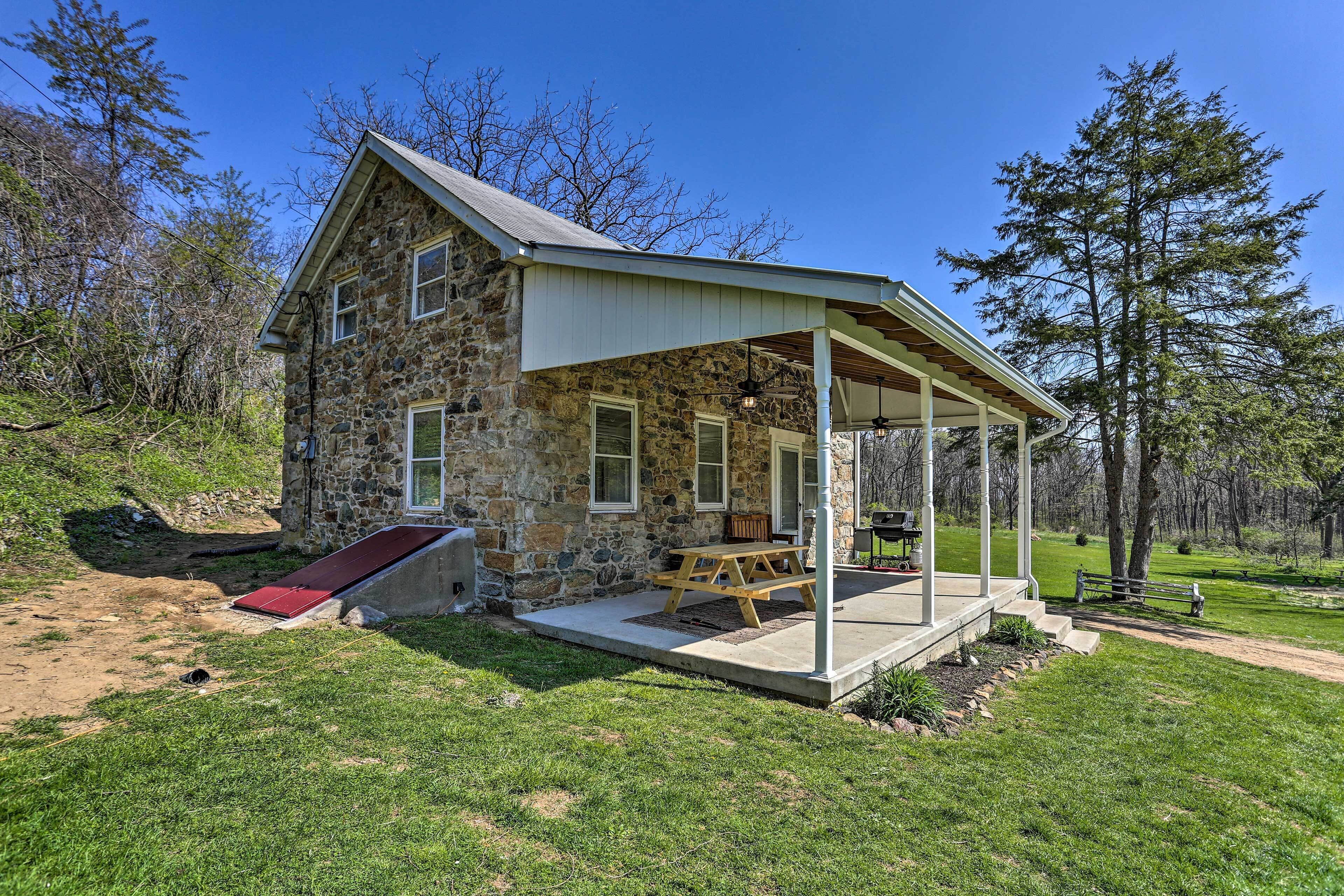 Idyllic Hellertown Cottage w/ Patio & Fire Pit!
