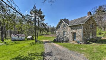 Cottage (2 Bedrooms) | Interior