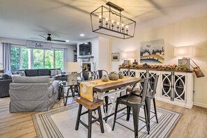 Apartment (2 Bedrooms) | Interior - Keowee Keys Condo w/ Resort Amenities Access! (Salem)