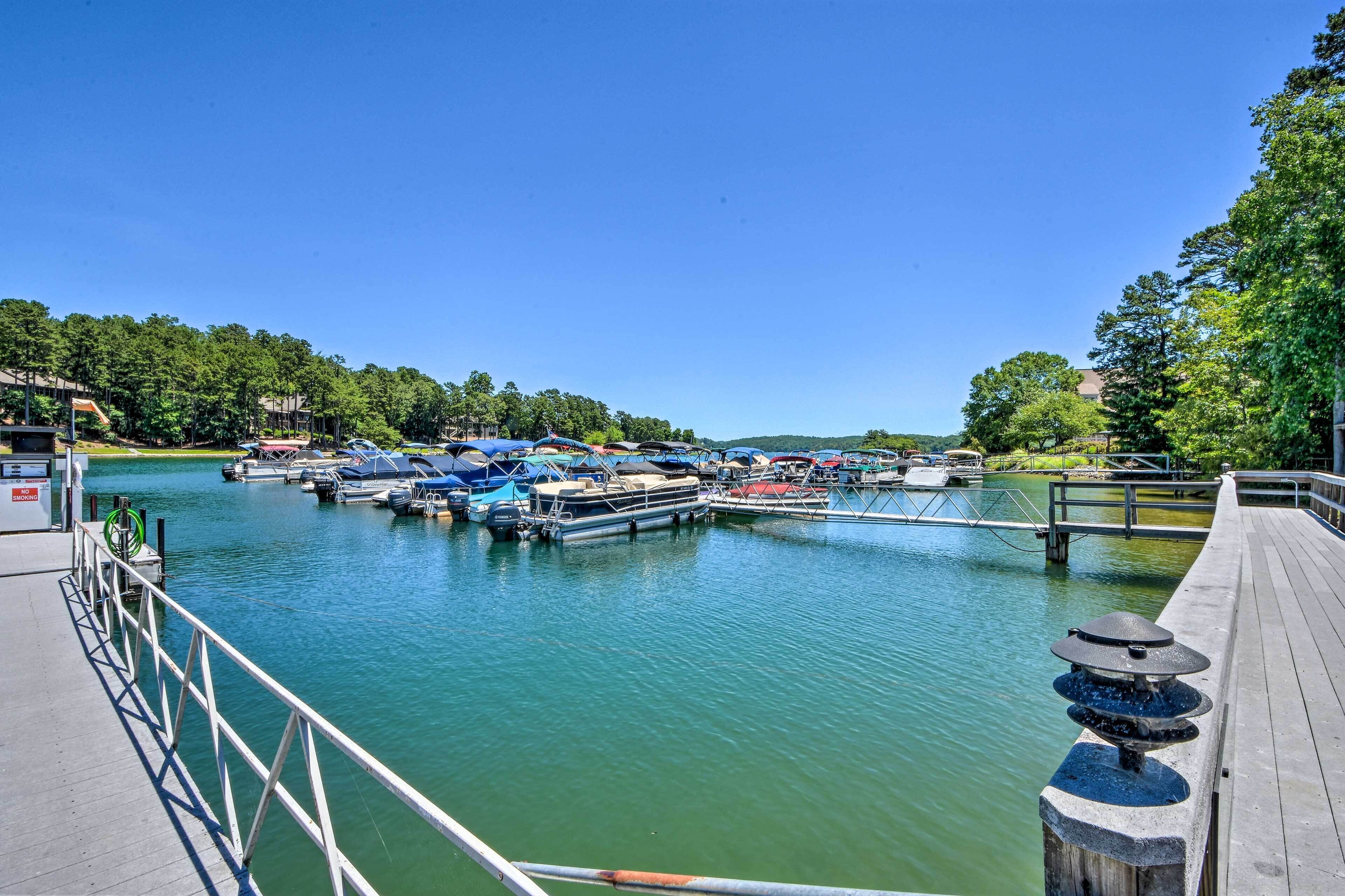 Keowee Keys Condo w/ Resort Amenities Access!