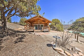 House (3 Bedrooms) | Interior - 4-season Mountain Escape With Breathtaking View! (Coaldale)