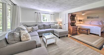Owls Head Getaway: Private Decks w/ Ocean View!