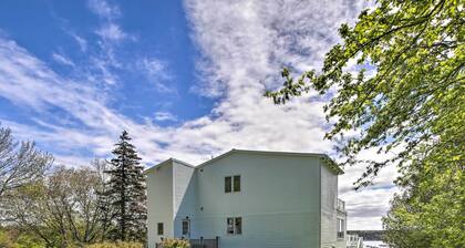 Owls Head Getaway: Private Decks w/ Ocean View!